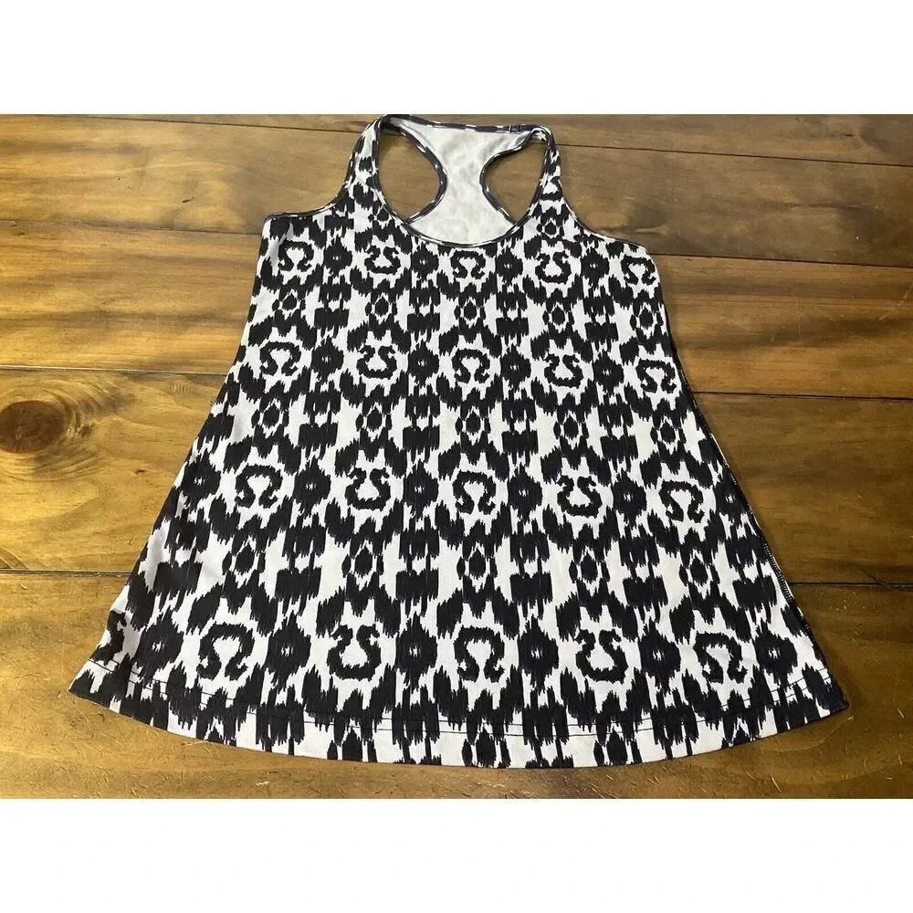 Lululemon Ikat Cool Racerback Tank Black Purple Women's Size 6 Logo Print